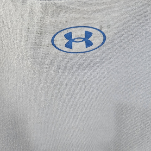 UNDER AMOUR | 3 for 1 girls tees - Picture 8 of 9